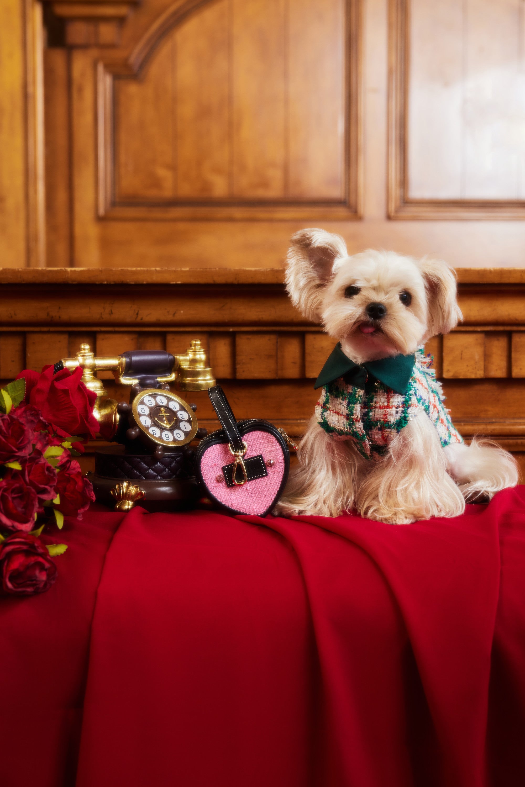 The Gilded Age・Christmas Greenery